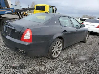 2011 Maserati Quattroporte S z VIN ZAM39JKA2B0055322, wystawiony jako Copart lot #51386055 z przebiegiem 78 818 mil mil oraz Czysty tytuł • Clean title. Historia ofert i sprzedaży dostępna na DreamBid. Obrazek 3.