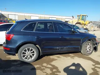 2012 Audi Q5 2.0T Premium with VIN WA1CFAFP7CA063515, listed as a IAAI auction lot 41698955 with 142,270 mi miles. Bid and sale history available at carsss.com. Image 13.