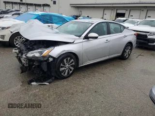2020 Nissan Altima 2.5 S with VIN 1N4BL4BV3LC147700, listed as a Copart auction lot 88746145 with 143,930 mi miles and Clean Title. Bid and sale history available at carsss.com. Image 1.