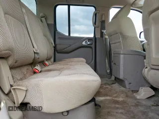 2012 Nissan Frontier SV z VIN 1N6AD0ER7CC438109, wystawiony jako Copart lot #58622765 z przebiegiem 178 399 mil mil oraz Szkoda całkowita • Salvage title. Historia ofert i sprzedaży dostępna na DreamBid. Obrazek 10.