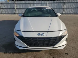 2023 Hyundai Elantra SEL z VIN 5NPLM4AGXPH095443, wystawiony jako Copart lot #46587995 z przebiegiem 38 824 mil mil oraz Szkoda całkowita • Salvage title. Historia ofert i sprzedaży dostępna na DreamBid. Obrazek 5.