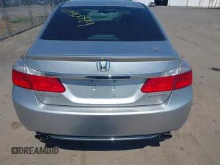 2014 Honda Accord Sport with VIN 1HGCR2F57EA186141, listed as a IAAI auction lot 41990049 with 95,805 mi miles and . Bid and sale history available at carsss.com. Image 16.