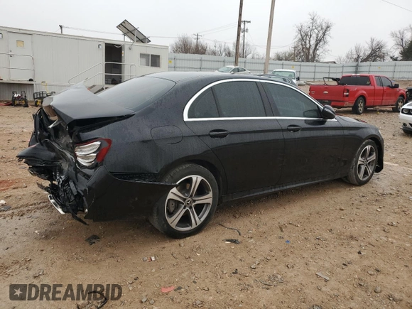2019 Mercedes-Benz E 300 z VIN WDDZF4JB4KA574519, wystawiony jako Copart lot #42816585 z przebiegiem 75 607 mil mil oraz Szkoda całkowita • Salvage title. Historia ofert i sprzedaży dostępna na DreamBid. Obrazek 3.