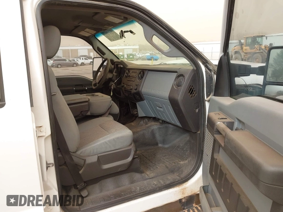 2011 Ford F-250 XL with VIN 1FT7W2B64BEB04331, listed as a IAAI auction lot 41795413 with Not provided miles and . Bid and sale history available at DreamBid. Image 5.