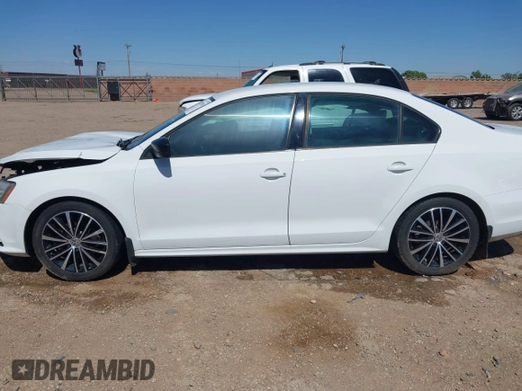 2016 Volkswagen Jetta Sport with VIN 3VWD17AJXGM343871, listed as a IAAI auction lot 42297518 with 151,524 mi miles and . Bid and sale history available at DreamBid. Image 14.