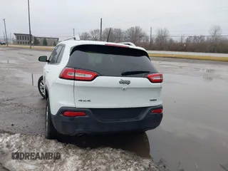 2016 Jeep Cherokee Latitude with VIN 1C4PJMCB3GW193834, listed as a IAAI auction lot 41675853 with 149,296 mi miles. Bid and sale history available at carsss.com. Image 16.