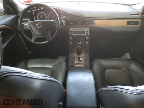 2010 Volvo XC70 3.2L z VIN YV4960BZ8A1076639, wystawiony jako Copart lot #53463035 z przebiegiem 51 812 mil mil oraz Szkoda całkowita • Salvage title. Historia ofert i sprzedaży dostępna na DreamBid. Obrazek 8.