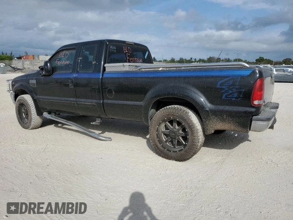 2001 Ford Super Duty F-250 XL with VIN 1FTNX21L91EC07772, listed as a Copart auction lot 45503435 with 0 mi miles and Salvage Title. Bid and sale history available at carsss.com. Image 2.