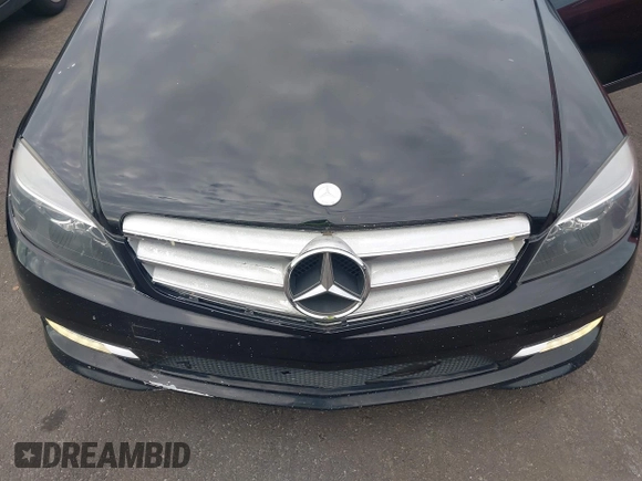 2011 Mercedes-Benz C 300 Sport с VIN WDDGF5EB2BA460963, выставлен на аукционе IAAI как лот 42511005 с пробегом 157 797 миль миль и . История ставок и продаж доступна на DreamBid. Изображение 6.