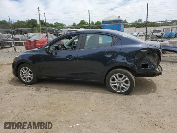 2016 Scion iA z VIN 3MYDLBZV5GY130652, wystawiony jako Copart lot #57396295 z przebiegiem 22 603 mil mil oraz Szkoda całkowita • Salvage title. Historia ofert i sprzedaży dostępna na DreamBid. Obrazek 2.
