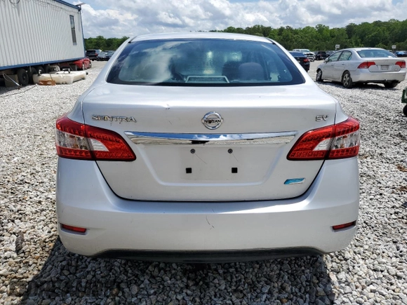 2014 Nissan Sentra SV z VIN 3N1AB7AP6EY233772, wystawiony jako Copart lot #55516645 z przebiegiem 169 623 mil mil oraz Szkoda całkowita • Salvage title. Historia ofert i sprzedaży dostępna na DreamBid. Obrazek 6.