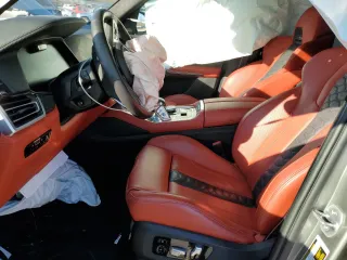 2022 BMW X5 M z VIN 5YMJU0C00N9M65330, wystawiony jako Copart lot #68525852 z przebiegiem Nie podano mil oraz . Historia ofert i sprzedaży dostępna na DreamBid. Obrazek 7.