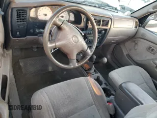 2002 Toyota Tacoma with VIN 5TEPM62N62Z050001, listed as a Copart auction lot 41335185 with 199,316 mi miles and Salvage title. Bid and sale history available at DreamBid. Image 8.