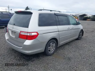 2007 Honda Odyssey EX-L with VIN 5FNRL38727B400249, listed as a IAAI auction lot 41813836 with 275,661 mi miles. Bid and sale history available at carsss.com. Image 4.