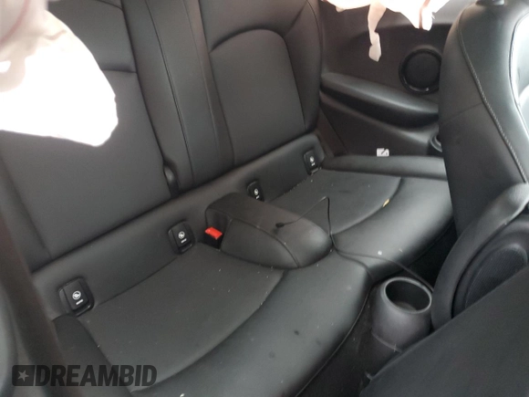 2021 MINI Hardtop Cooper with VIN WMWXR3C04M2N98103, listed as a Copart auction lot 42589255 with 61,317 mi miles and Salvage title. Bid and sale history available at DreamBid. Image 10.