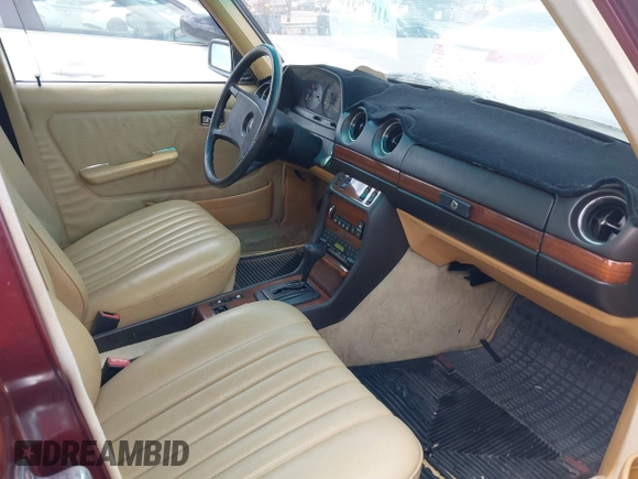 1985 Mercedes-Benz 300 with VIN WDBAB33CXFA233598, listed as a IAAI auction lot 41975316 with 149,707 mi miles and . Bid and sale history available at DreamBid. Image 5.