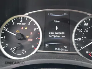 2017 Nissan Sentra SV with VIN 3N1AB7AP8HL646407, listed as a IAAI auction lot 42256055 with 101,968 mi miles and . Bid and sale history available at DreamBid. Image 7.