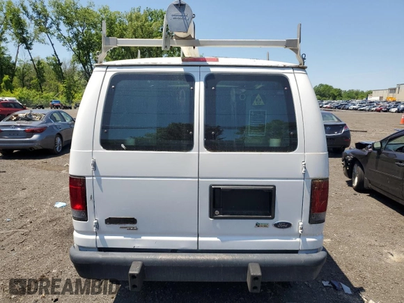 2012 Ford Econoline Cargo Recreational z VIN 1FTNE2EW7CDB05549, wystawiony jako Copart lot #59158145 z przebiegiem 174 452 mil mil oraz Czysty tytuł • Clean title. Historia ofert i sprzedaży dostępna na DreamBid. Obrazek 6.