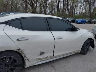 2017 Nissan Maxima SV with VIN 1N4AA6AP6HC416814, listed as a IAAI auction lot 41960419 with 190,967 mi miles and . Bid and sale history available at DreamBid. Image 17.