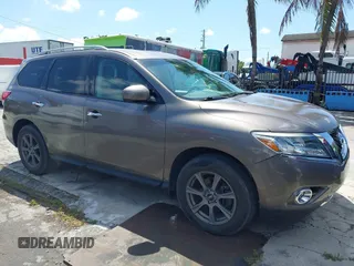 2013 Nissan Pathfinder SL with VIN 5N1AR2MN7DC690454, listed as a IAAI auction lot 41930647 with 73,097 mi miles and . Bid and sale history available at DreamBid. Image 1.