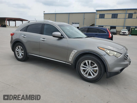 2009 Infiniti FX z VIN JNRAS18U39M103785, wystawiony jako Copart lot #52909935 z przebiegiem 168 336 mil mil oraz Czysty tytuł • Clean title. Historia ofert i sprzedaży dostępna na DreamBid. Obrazek 4.