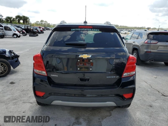 2020 Chevrolet Trax LT z VIN 3GNCJLSB7LL204657, wystawiony jako Copart lot #44538495 z przebiegiem Nie podano mil oraz Nie do naprawy • Non repairable. Historia ofert i sprzedaży dostępna na DreamBid. Obrazek 6.