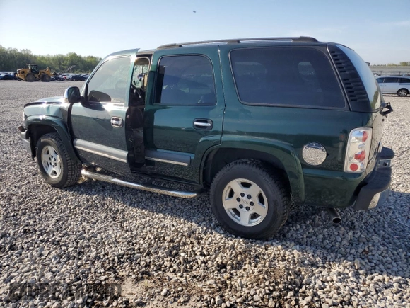 2004 Chevrolet Tahoe LS z VIN 1GNEC13Z24R174609, wystawiony jako Copart lot #52234105 z przebiegiem 182 306 mil mil oraz Szkoda całkowita • Salvage title. Historia ofert i sprzedaży dostępna na DreamBid. Obrazek 2.
