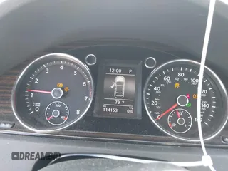 2014 Volkswagen CC Lux with VIN WVWRP7AN9EE504627, listed as a IAAI auction lot 42044187 with 114,153 mi miles and . Bid and sale history available at DreamBid. Image 7.