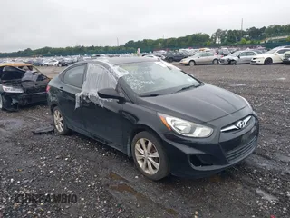 2013 Hyundai Accent GLS with VIN KMHCU4AE0DU277177, listed as a IAAI auction lot 39923208 with 124,992 mi miles and . Bid and sale history available at DreamBid. Image 1.