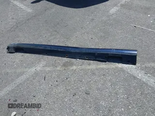 2014 Mercedes-Benz C 250 с VIN WDDGJ4HB1EG259318, выставлен на аукционе IAAI как лот 41817340 с пробегом 154 570 миль миль и . История ставок и продаж доступна на DreamBid. Изображение 12.
