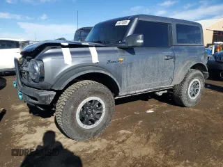 2023 Ford Bronco with VIN 1FMDE5CP4PLC09478, listed as a Copart auction lot 43074085 with 7,379 mi miles and Salvage Title. Bid and sale history available at carsss.com. Image 1.