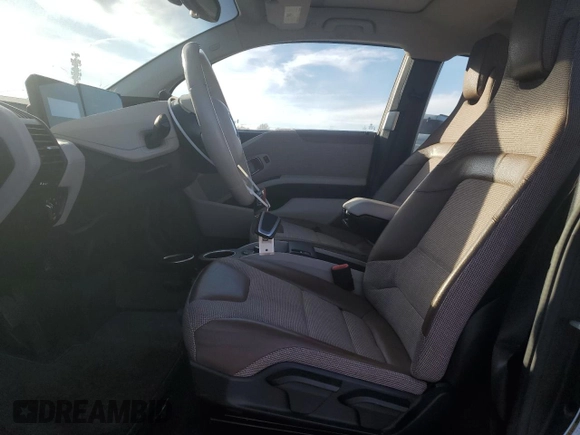 2019 BMW i3 z VIN WBY8P4C5XK7E24780, wystawiony jako Copart lot #45212235 z przebiegiem 86 747 mil mil oraz Szkoda całkowita • Salvage title. Historia ofert i sprzedaży dostępna na DreamBid. Obrazek 7.