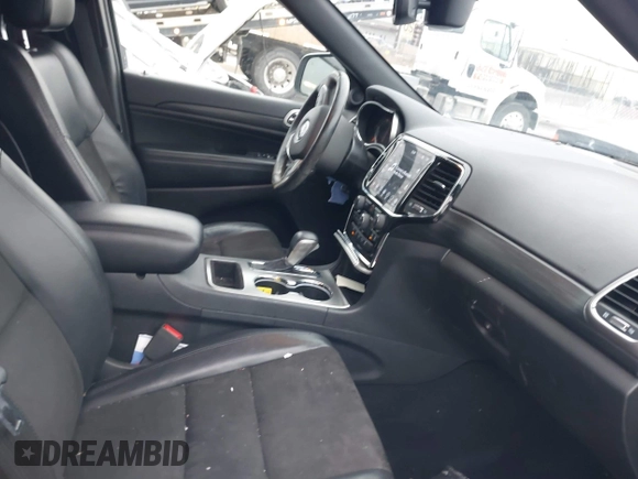 2020 Jeep Grand Cherokee Altitude with VIN 1C4RJFAG1LC225243, listed as a IAAI auction lot 41236515 with 93,343 mi miles. Bid and sale history available at carsss.com. Image 5.
