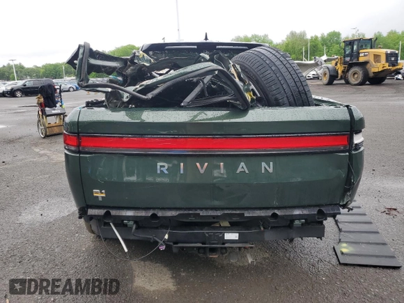 2023 Rivian R1T Adventure z VIN 7FCTGAAA5PN019737, wystawiony jako Copart lot #57290475 z przebiegiem Nie podano mil oraz Nie do naprawy. Historia ofert i sprzedaży dostępna na DreamBid. Obrazek 6.