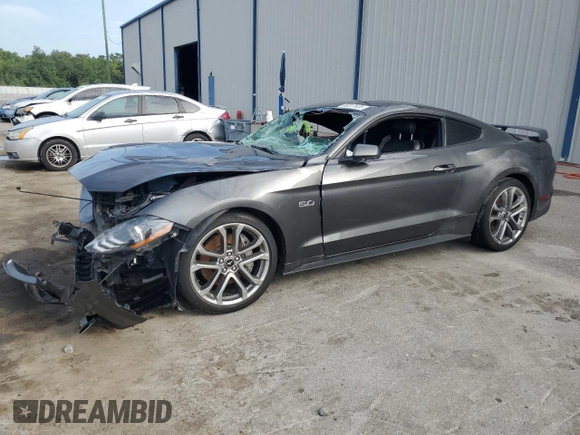 2018 Ford Mustang GT z VIN 1FA6P8CF3J5184722, wystawiony jako Copart lot #60317625 z przebiegiem 22 440 mil mil oraz Szkoda całkowita • Salvage title. Historia ofert i sprzedaży dostępna na DreamBid. Obrazek 1.