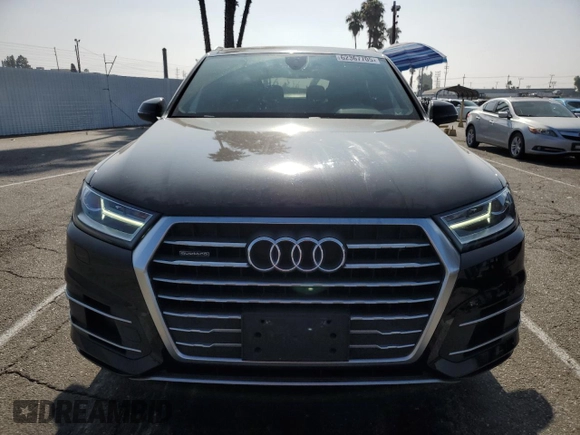 2017 Audi Q7 Premium с VIN WA1AHAF77HD044017, выставлен на аукционе Copart как лот 62367705 с пробегом 54 575 миль миль и Списание • Salvage title. История ставок и продаж доступна на DreamBid. Изображение 5.