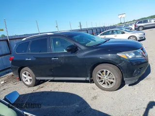 2015 Nissan Pathfinder Platinum with VIN 5N1AR2MN3FC668373, listed as a IAAI auction lot 42175275 with 169,913 mi miles. Bid and sale history available at carsss.com. Image 13.