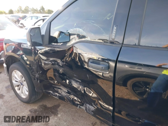 2016 Ford F-150 XLT with VIN 1FTEX1EP2GKE42449, listed as a IAAI auction lot 40754639 with 96,695 mi miles. Bid and sale history available at carsss.com. Image 6.
