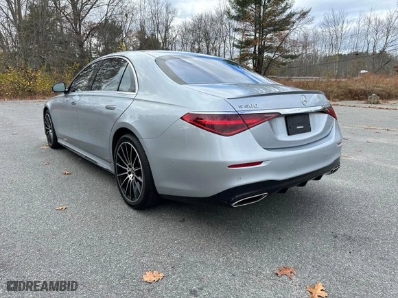 2021 Mercedes-Benz S-Class S 580 with VIN W1K6G7GB8MA039284, listed as a Copart auction lot 79415114 with 77,384 mi miles and Clean Title. Bid and sale history available at carsss.com. Image 3.