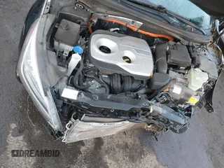 2016 Hyundai Sonata Hybrid SE with VIN KMHE24L19GA038998, listed as a IAAI auction lot 41137210 with 67,343 mi miles. Bid and sale history available at carsss.com. Image 10.