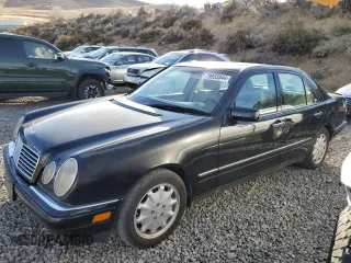 1998 Mercedes-Benz E-Class with VIN WDBJF25F4WA504385, listed as a Copart auction lot 79555844 with 392,558 mi miles and Clean Title. Bid and sale history available at carsss.com. Image 1.