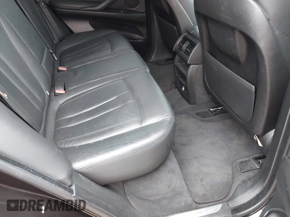 2014 BMW X5 sDrive35i z VIN 5UXKR2C50E0C00726, wystawiony jako IAAI lot #42119347 z przebiegiem 112 521 mil mil oraz . Historia ofert i sprzedaży dostępna na DreamBid. Obrazek 8.