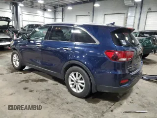 2019 Kia Sorento LX z VIN 5XYPG4A38KG526156, wystawiony jako Copart lot #57728315 z przebiegiem 170 714 mil mil oraz Nie do naprawy • Non repairable. Historia ofert i sprzedaży dostępna na DreamBid. Obrazek 2.