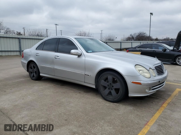 2003 Mercedes-Benz E-Class 5.0L with VIN WDBUF70J53A256617, listed as a Copart auction lot 88287915 with 0 mi miles and Clean Title. Bid and sale history available at carsss.com. Image 4.
