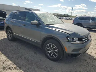 2018 Volkswagen Tiguan SEL with VIN 3VV2B7AX6JM201182, listed as a Copart auction lot 53303005 with 120,242 mi miles and Clean Title. Bid and sale history available at carsss.com. Image 4.