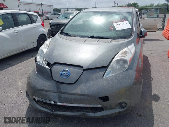 2015 Nissan LEAF S with VIN 1N4AZ0CP1FC321349, listed as a IAAI auction lot 41974711 with 88,015 mi miles and . Bid and sale history available at carsss.com. Image 6.