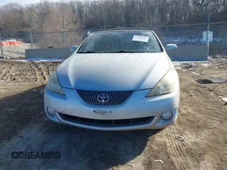 2006 Toyota Solara SE z VIN 4T1FA38P76U086799, wystawiony jako IAAI lot #41337669 z przebiegiem 147 176 mil mil oraz . Historia ofert i sprzedaży dostępna na DreamBid. Obrazek 12.