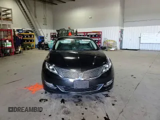 2014 Lincoln MKZ z VIN 3LN6L2JKXER819971, wystawiony jako Copart lot #49979115 z przebiegiem 132 602 mil mil oraz Szkoda całkowita • Salvage title. Historia ofert i sprzedaży dostępna na DreamBid. Obrazek 11.