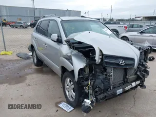 2007 Hyundai Tucson SE with VIN KM8JN12D57U670203, listed as a IAAI auction lot 41619422 with 92,450 mi miles. Bid and sale history available at carsss.com. Image 1.