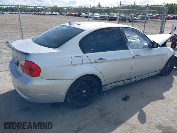 2006 BMW 3 Series 325i с VIN WBAVB13596KX63108, выставлен на аукционе IAAI как лот 42047192 с пробегом Не указан миль и . История ставок и продаж доступна на DreamBid. Изображение 4.
